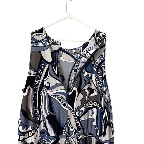 NEW Chico’s Travelers Classic Crop Jumpsuit size 4 US 20 22 White Blue - Picture 11 of 11